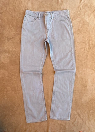 Levi’s Grey Denim Jeans W34 L34 – Timeless Fit, Clean Condition, marque: DENIM JEANS, état: Très bon état, taille: W34 | FR 44, 22,95 €, 24,80 € Protection acheteurs incluse