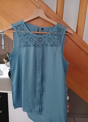 Haut blouse Neuve Taille S🌿💝, brand: Boutique Parisienne, condizioni: Nuovo senza cartellino, taglia: S / IT 40 / EU 36, €4.00, €4.90 include la Protezione acquisti Pro