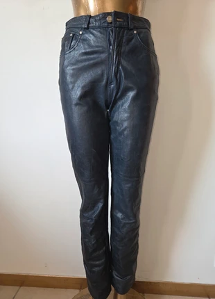 Pantalon cuir, brand: Gianfranco Ferré, condition: Good, size: XL / 42 / 14, €90.00, €95.20 includes Buyer Protection Pro