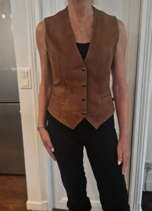 Gilet cuir marron. Jo de Grey Paris. Taille S. Vintage 1990s.Parfaite état, marca: jo de Grey paris, estado: Muy bueno, tamaño: S / 36 / 8, 40,00 €, 42,70 € Protección al comprador incluida