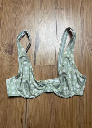 Haut de maillot de bain Undiz, marque: Undiz, état: Très bon état, taille: S / 36 / 8, 4,00 €, 4,90 € Protection acheteurs incluse