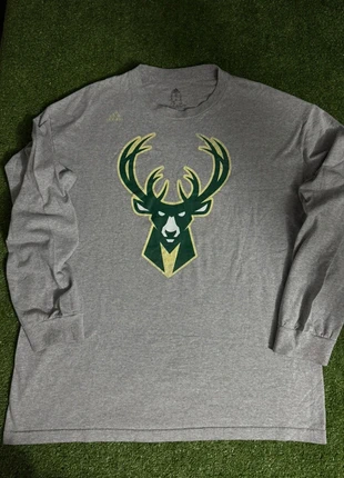 Maglia Adidas Milwaukee Bucks taglia XL originale | Antetokounmpo | stupenda e rara, marke: adidas, zustand: Sehr gut, größe: XL, 18,90 €, 20,55 € inklusive Vinted-Käuferschutz