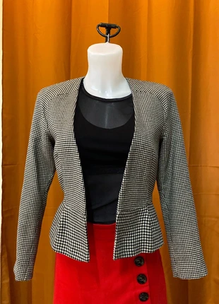 Blazer effet laine peplum pied-de-poule noir &crème coupe élégante taille 34/36, brand: H&M, condition: Very good, size: XS / 34 / 6, €9.00, €10.15 includes Buyer Protection Pro