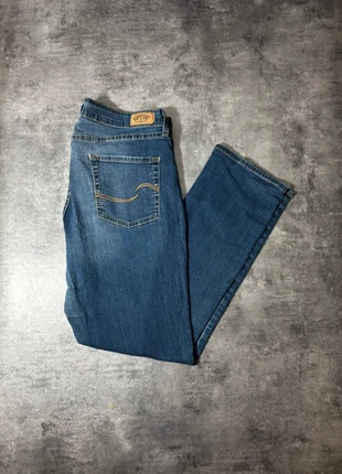 Jean levi’s femme couleur bleu marine délavé taille 44 W34 coupe modern straight, brand: Levi's, condition: Good, size: XXL / 44 / 16, €13.00, €14.35 includes Buyer Protection