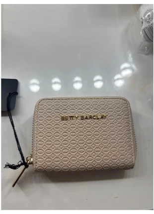 Betty Barclay portemonnee beige, merk: Betty Barclay, staat: Nieuw met prijskaartje, € 40,00, € 42,70 inclusief Kopersbescherming