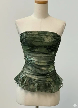 Top bustier vert à volants et motifs Y2K, marke: Retrosia, zustand: Sehr gut, größe: M / 38 / 10, 23,90 €, 25,80 € inklusive Vinted-Käuferschutz