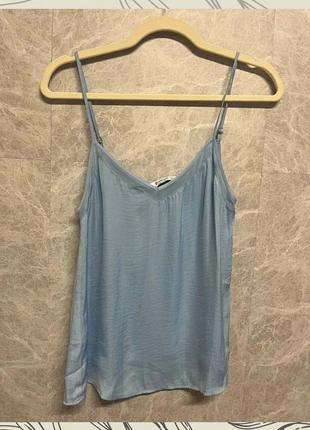 Top lencero celeste - Stradivarius talla M, marque: Stradivarius, état: Très bon état, taille: S / 36 / 8, 4,00 €, 4,90 € Protection acheteurs incluse