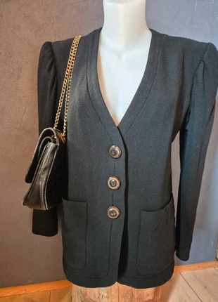 Blazer vintage Yves Saint Laurent 38, brand: Yves Saint Laurent, condizioni: Buone, taglia: M / IT 42 / EU 38, €120.00, €126.70 include la Protezione acquisti