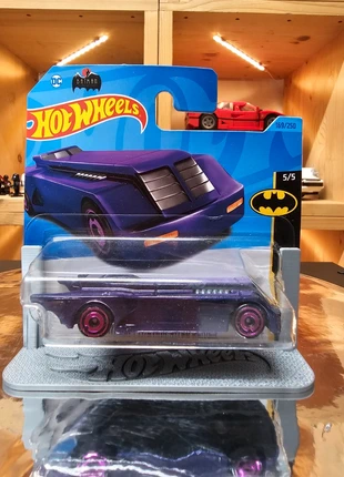 Batmobile Hotweels, marke: Hot Wheels, zustand: Neu, mit Etikett, größe: Einheitsgröße, 10,00 €, 11,20 € inklusive Vinted-Käuferschutz