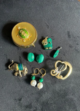 Lot de 7 bijoux boites malachite dorés, marque: Vintage Chic, état: Très bon état, 19,00 €, 20,65 € Protection acheteurs (Pro) incluse