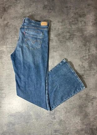 Jean levi’s femme 515 boot cut bleu taille 44 W34, merk: Levi's, staat: Heel goed, maat: W34 | FR 44, € 15,00, € 16,45 inclusief Kopersbescherming