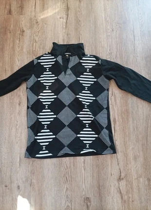 👕 Haut à manches longues motif losanges noir et blanc, marke: JMJ Company, zustand: Gut, größe: M, 5,00 €, 5,95 € inklusive Vinted-Käuferschutz