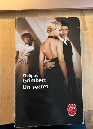 Un secret, Philippe Grimbert, condition: Good, €3.00, €3.85 includes Buyer Protection