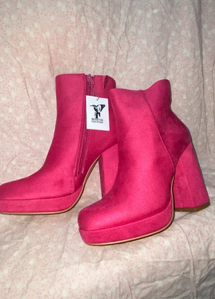 stivaletti, brand: Martin Pescatore, condizioni: Nuovo con cartellino, taglia: 38, €10.00, €11.20 include la Protezione acquisti