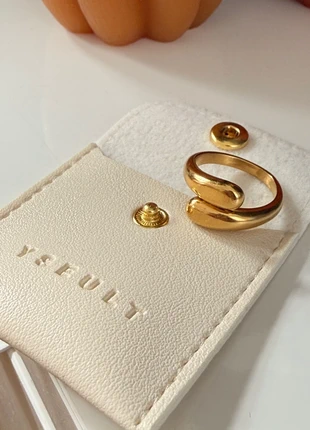 Bague Laurette Yseult Paris, marque: Yseult, état: Neuf avec étiquette, taille: Ajustable, 20,00 €, 21,70 € Protection acheteurs incluse