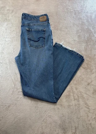 Jean Levi’s Signature Boot Cut Bleu Clair Délavé Taille FR 42 (W31 L32) bon état 1036, marca: Levi's, estado: Bom, tamanho: XL / 42 / 14, €14.00, €15.40 inclui Proteção do Comprador Pro