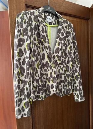 Airfield blazer, beige bruin, mt 38, nieuw zonder prijskaartje, merk: Airfield, staat: Nieuw zonder prijskaartje, maat: M / 38 / 10, € 15,00, € 16,45 inclusief Kopersbescherming