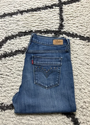 Jean Levi’s 515 Bootcut W26 Bleu J30033, marque: Levi's, état: Très bon état, taille: S / 36 / 8, 18,80 €, 20,44 € Protection acheteurs (Pro) incluse
