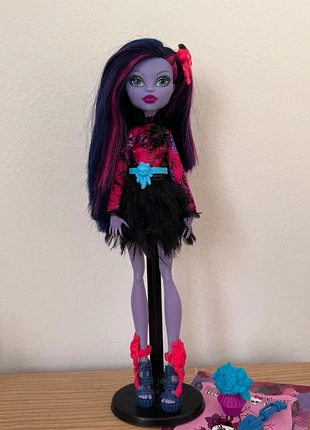 Monster High Doll Jane Boolittle Gloom and Bloom 2014, brand: Mattel, condizioni: Nuovo senza cartellino, taglia: Prematuri, fino a 44 cm, €35.00, €37.45 include la Protezione acquisti
