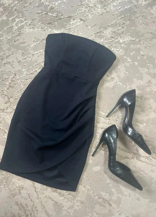 Robe bustier, brand: Shein, condizioni: Ottime, taglia: XS / IT 38 / EU 34, €3.50, €4.38 include la Protezione acquisti