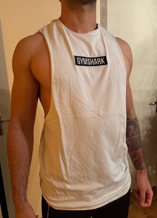 Débardeur blanc Gymshark, marque: Gymshark, état: Très bon état, taille: M, 19,00 €, 20,65 € Protection acheteurs incluse