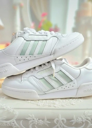Adidas Continental 80 Stripes - Taille 44,5 - Neuf avec boîte, brand: adidas, condizioni: Nuovo con cartellino, taglia: 44,5, €56.00, €59.50 include la Protezione acquisti Pro