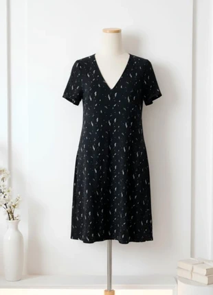 Robe Kiabi Taille 42, merk: Kiabi, staat: Heel goed, maat: XL / 42 / 14, € 5,00, € 5,95 inclusief Kopersbescherming