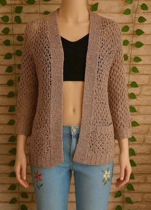 🌸Cardigan Mailles Rose H&M Taille Unique 🌸, marque: H&M, état: Très bon état, taille: Taille unique, 6,00 €, 7,00 € Protection acheteurs (Pro) incluse