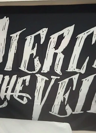 Tapiz de pared de Pierce the veil, marca: EMO, estado: Nuevo con etiquetas, 5,00 €, 5,95 € Protección al comprador incluida