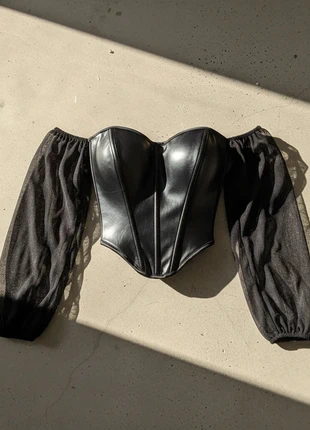 Corset Noir Épaules Dénudées – Manches Transparentes / Dos Lacé / Sexy / Mystérieux, marque: Maison Nocturna, état: Très bon état, taille: M / 38 / 10, 49,90 €, 53,10 € Protection acheteurs (Pro) incluse