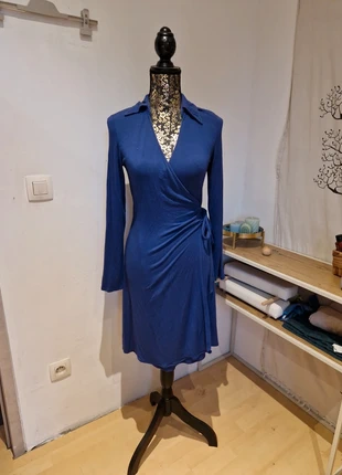 Robe portefeuille, merk: WTG, staat: Heel goed, maat: M / 38 / 10, € 5,00, € 5,95 inclusief Kopersbescherming