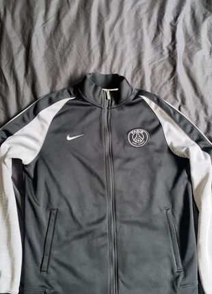 Veste PSG - 2015/2016 (M), brand: Nike, condition: Very good, size: M, €25.00, €26.95 includes Buyer Protection