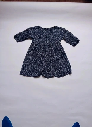 Robe Kiabi, marque: Kiabi, état: Très bon état, taille: 10 ans / 140 cm, 5,00 €, 5,95 € Protection acheteurs incluse