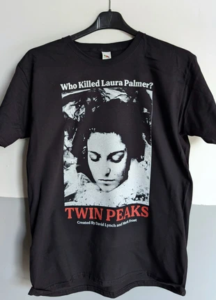 T-shirt nera | Twin Peaks, merk: nobrand, staat: Heel goed, maat: L, € 13,00, € 14,35 inclusief Kopersbescherming Pro