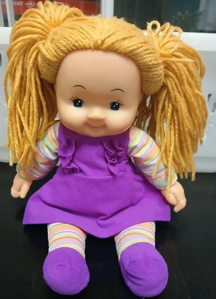 🧸 Poupée douce cheveux laine, visage plastique - Parfait état, brand: Simba Toys, condition: Very good, size: 18-24 months / 86 cm, €2.00, €2.80 includes Buyer Protection