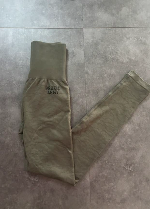 Legging kaki prozis femme sport - très bon état - taille XS, marque: Prozis, état: Très bon état, taille: XS / 34 / 6, 25,00 €, 26,95 € Protection acheteurs (Pro) incluse