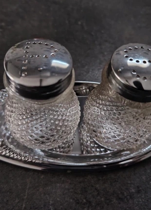 Salière et poivrière verre ciselé, marca: Inconnu, estado: Bueno, 1,00 €, 1,75 € Protección al comprador incluida