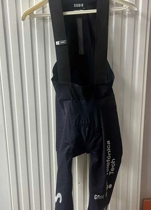 cuissard  movistar, marke: Gobik, zustand: Neu, größe: S, 110,00 €, 116,20 € inklusive Vinted-Käuferschutz