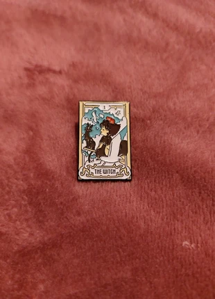 Ghibli kiki pin the witch tarot, merk: Ghibli, staat: Heel goed, € 4,50, € 5,43 inclusief Kopersbescherming