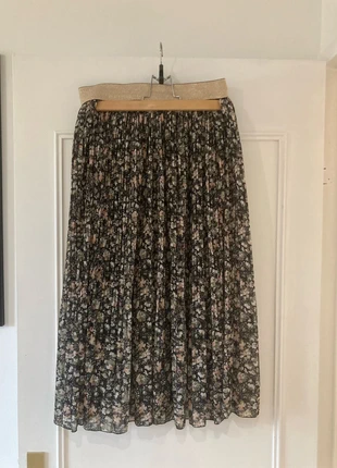 Jupe 3/4, marque: Glossy, état: Très bon état, taille: M / 38 / 10, 5,00 €, 5,95 € Protection acheteurs incluse