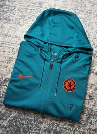 Veste à capuche Nike x Chelsea FC – Bleu – Taille S – Très bon état (9/10), marque: Nike, état: Très bon état, taille: S, 29,00 €, 31,15 € Protection acheteurs incluse