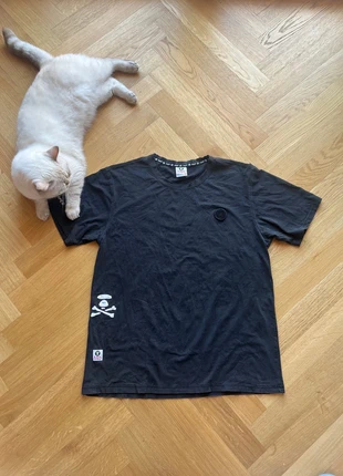 AAPE T-shirt nera 2XL con stampa frontale e logo originale – ottime condizioni, brand: AAPE by A Bathing Ape, condizioni: Ottime, taglia: XXL, €15.00, €16.45 include la Protezione acquisti