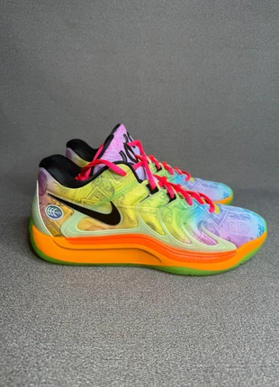 Nike KD17, marque: Nike kd17, état: Très bon état, taille: 42,5, 109,00 €, 115,15 € Protection acheteurs (Pro) incluse