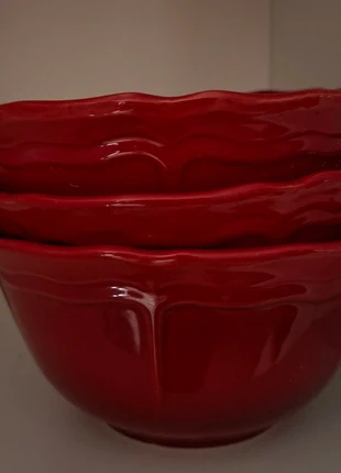 3 jolie bols en céramique rouge brillant, marke: Maisons du Monde, zustand: Neu, 10,00 €, 11,20 € inklusive Vinted-Käuferschutz