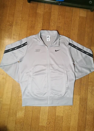 Felpa zip Nike, brand: Nike, condizioni: Ottime, taglia: M, €20.00, €21.70 include la Protezione acquisti