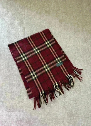 Écharpe Burberry bordeaux, brand: Burberry, condition: Very good, €45.00, €47.95 includes Buyer Protection Pro