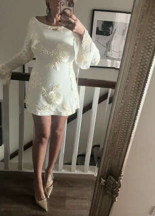 White long sleeve embroidered mini dress, marque: Vintage Dressing, état: Très bon état, taille: S / 36 / 8, 55,00 €, 58,45 € Protection acheteurs incluse