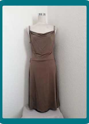 Robe épaules dénudées bronze taille 2 =5€, marque: R&B, état: Très bon état, taille: M / 38 / 10, 5,00 €, 5,95 € Protection acheteurs (Pro) incluse