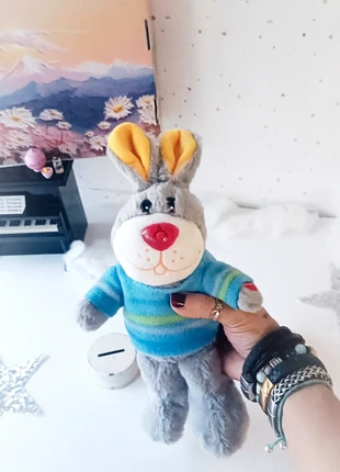 Peluche "Lanpin Chanteur avec lumieres" 🚨 Peluche Conejo cantante, marca: Bebe, estado: Muy bueno, tamaño: 18-24 meses / 86 cm, 6,99 €, 8,04 € Protección al comprador incluida