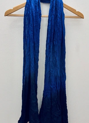 Echarpe tie dye bleue, zustand: Sehr gut, 12,00 €, 13,30 € inklusive Vinted-Käuferschutz